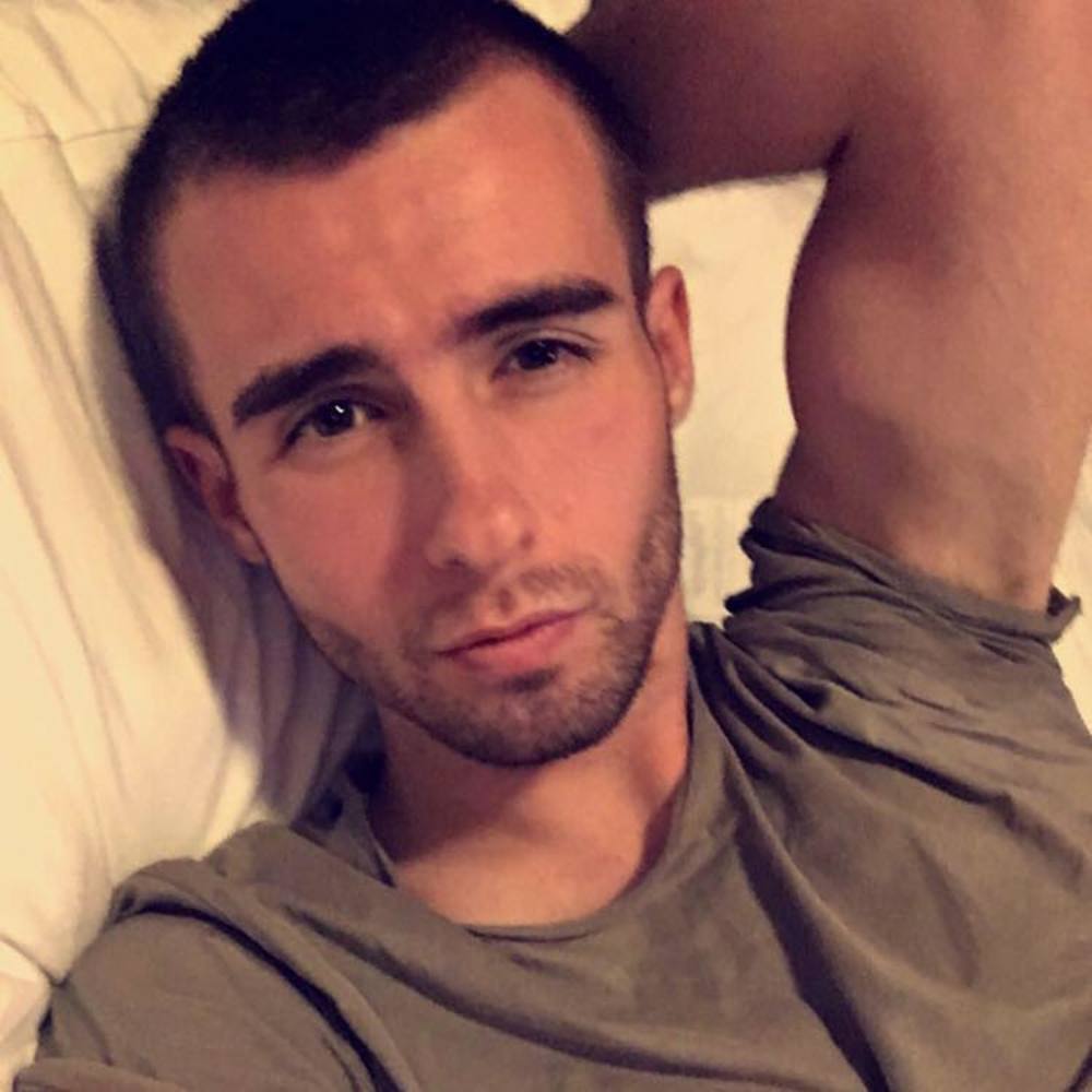 Meet your Posher, Cole